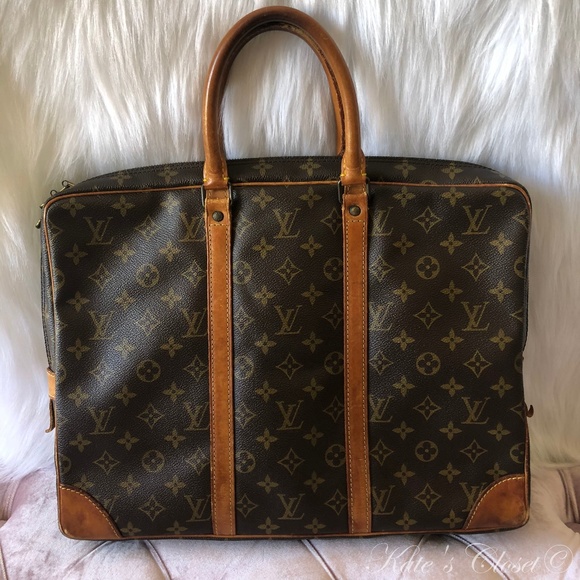 Louis Vuitton Handbags - SOLD!! LOUIS VUITTON Porte Documents Voyage Laptop